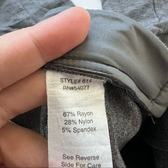 CAbi #814 Newport Ponte Slim Pants Side Zip Gray Business. Assault Size 14 - Picture 5 of 6